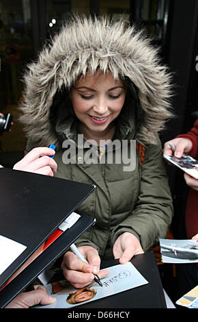 Londra, UK, 13 Aprile 2013: Charlotte Church Welsh cantautore, attrice e presentatore televisivo visto alla BBC Radio 2 s Foto Stock