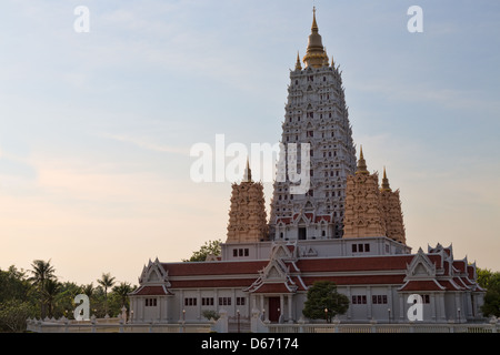Stile vietnamita tempio in Thailandia. Wat Yan, Pattaya, Chonburi provincia. Foto Stock