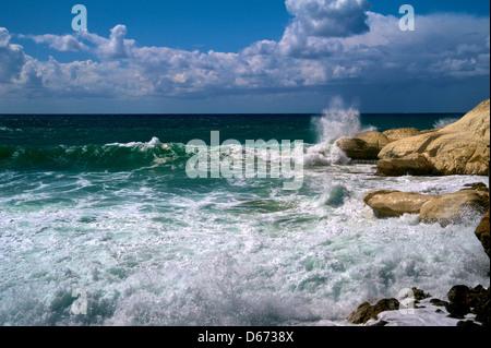 RAS-an-Nakura, famose Grotte, una formazione geologica al confine tra Israele e Libano, sulla costa del Mediterraneo. Galilea occidentale Foto Stock