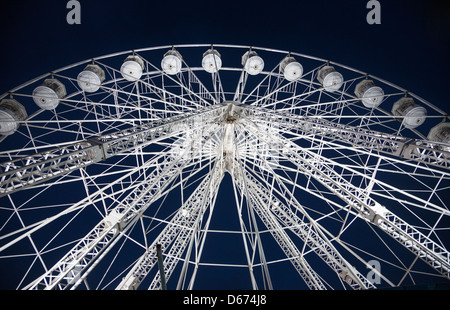 Chorley ruota sul ferro piatto di parcheggio auto a Chorley, Lancashire Foto Stock