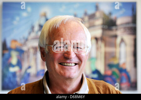 Il giudice penale Joachim Eckert è raffigurato all'Alta Corte Regionale di Monaco di Baviera, Germania, il 18 luglio 2012. 64 enne Eckert teste il 6° divisione penale e si è specializzato in diritto commerciale. Il comitato esecutivo ha nominato giudice Joachim Eckert e American procuratore Garcia come sedie di due nuove camere dell'etica commissione presso FIFA. Foto: FRANK LEONHARDT Foto Stock