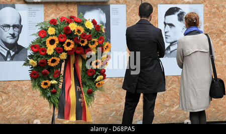 Ha invitato gli ospiti di prendere parte ad un evento commemorativo per contrassegnare il 68esimo anniversario del 1944 attentato contro Adolf Hitler al Bendlerblock a Berlino, Germania, 20 luglio 2012. Il Bendlerblock servita come sede della Wehrmacht ufficiali che hanno effettuato il 20 luglio trama contro Adolf Hitler. Foto: WOLFGANG KUMM Foto Stock