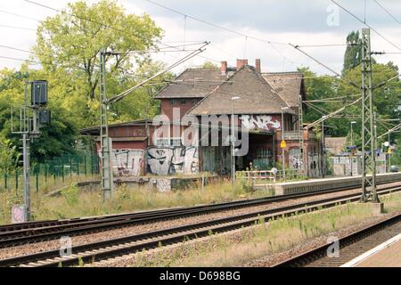 Vista della stazione ferroviaria in Groß Kreutz (Germania), 30 luglio 2012. Foto: Nestor Bachmann Foto Stock