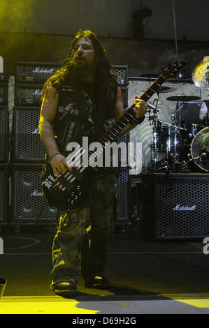 Giovanni "JD' DeServio Black Label Society suona dal vivo presso l'Anfiteatro Bayfront Miami Beach, Florida - 02.12.11 Foto Stock