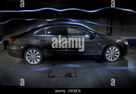 2012 2013 VW Volkswagen Passat CC Luce dipinta Foto Stock