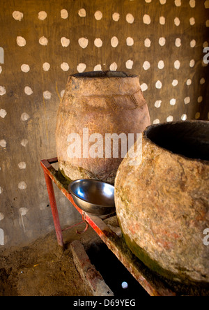 Acqua potabile giare, Old Dongola, Sudan Foto Stock