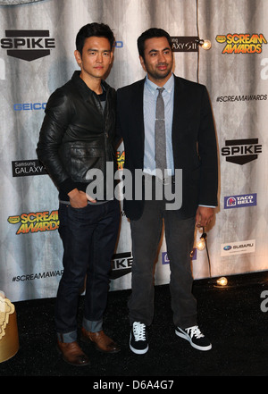 John Cho e Kal Penn Spike TV Scream Awards 2011- gli arrivi di Los Angeles, California - 15.10.11 Foto Stock