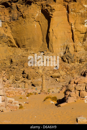 Tempio di Amon in montagna sacra di Gebel Barkal, Karima, Sudan Foto Stock