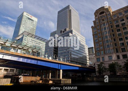 Vista di Canary Wharf e il West India Quay DLR station con HSBC Bank di Londra, 28 agosto 2012. Foto: Daniel Karmann dpa Foto Stock