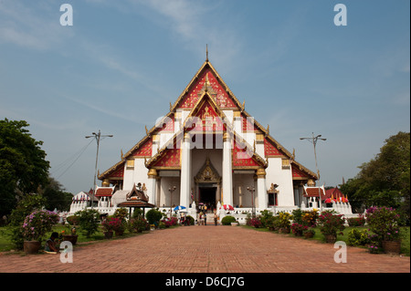 Ayutthaya, Thailandia, la cappella di Wihan Phra Mongkhon Bophit Foto Stock