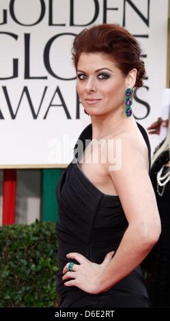 L'attrice Debra Messing arriva alla sessantanovesima Annuale di Golden Globe Awards presentato dalla Hollywood Foreign Press Association in Hotel Beverly Hilton di Los Angeles, Stati Uniti d'America, il 15 gennaio 2012. Foto: Hubert Boesl Foto Stock