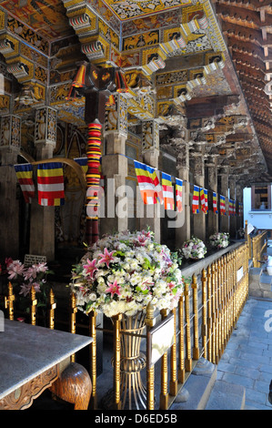 Sri Dalada Maligawa (Tempio del dente), Kandy, Sri Lanka - dente principale santuario Foto Stock