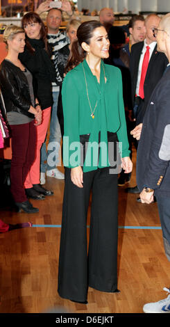 Danish Crown Princess Maria visite Copenhagen International Fashion Fair (CIFF) al Bella Center di Copenaghen, 3 gennaio 2012. La Crown Princess è patrona della mostra. Foto: Albert Nieboer / Paesi Bassi fuori Foto Stock