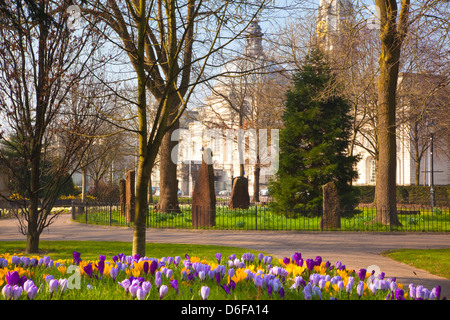 City Hall, Civic Center, Gorsedd Gardens, Cardiff Wales, Regno Unito Foto Stock