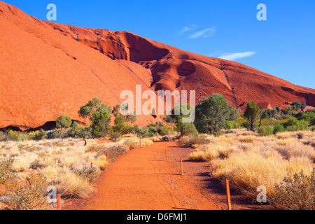Paesaggi Australian Outback Uluru Ayers Rock nel Territorio del Nord Australia centrale Foto Stock