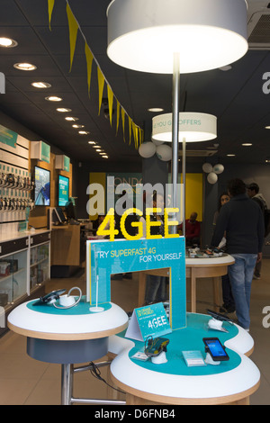 EE (tutto dappertutto) - Mobile Phone Store - Camden Town - Londra Foto Stock