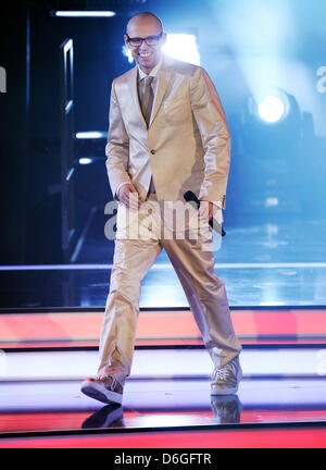 Presidente della giuria Thomas D assiste la finale della TV casting show "Unser Star fuer Baku', il tedesco della selezione nazionale per il Concorso Eurovisione della canzone 2012 a Colonia, in Germania, il 16 febbraio 2012. Foto: Henning Kaiser Foto Stock