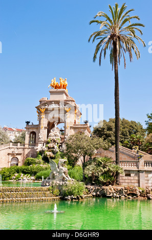 La Cascada (cascata) monumento nel Parc de la Ciutadella a Barcellona Foto Stock