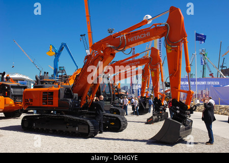 Il mondo più grande fiera di macchine edili, intitolato BAUMA 2013, si svolge dal 15.-21. Aprile 2013 a Monaco di Baviera, Germania Foto Stock