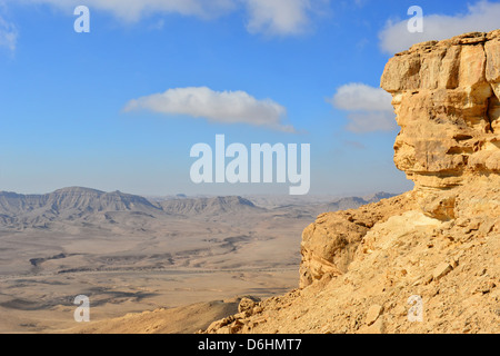 Cratere Makhtesh Ramon nel deserto del Negev Foto Stock