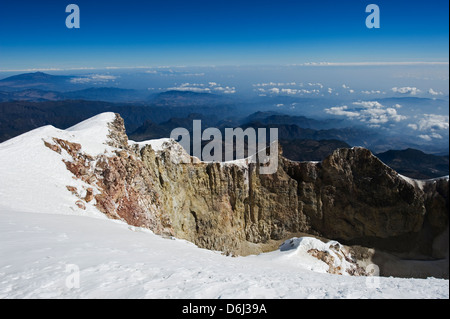 Cratere di vertice e la cresta del Pico de Orizaba (5610m), il Messico è il più alto picco, stato di Veracruz, Messico, America del Nord Foto Stock