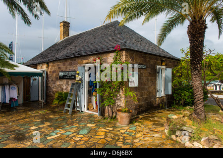 Tradizionale di Nelson's Dockyard in English Harbour, Antigua Antigua e Barbuda, West Indies, dei Caraibi e America centrale Foto Stock