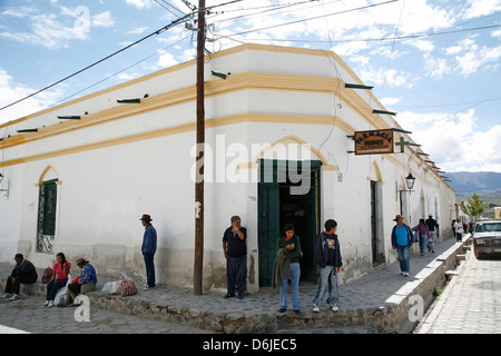 Scena di strada in Cachi, Provincia di Salta, Argentina, Sud America Foto Stock