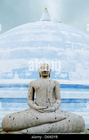 Thuparama Dagoba, Anuradhapura, Sito Patrimonio Mondiale dell'UNESCO, Nord provincia centrale, Sri Lanka, Asia Foto Stock