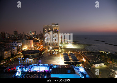 Vista sulla skyline di Tel Aviv, Israele, Medio Oriente Foto Stock