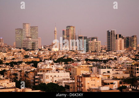 Vista sulla skyline di Tel Aviv, Israele, Medio Oriente Foto Stock