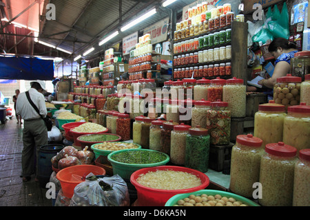 Il Mercato di Binh Tay,, Cholon, Chinatown, la città di Ho Chi Minh (Saigon), Vietnam, Indocina, Asia sud-orientale, Asia Foto Stock