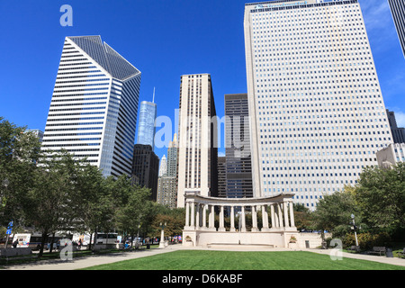 Monumento millenario, il Millennium Park di Chicago, Illinois, Stati Uniti d'America, America del Nord Foto Stock