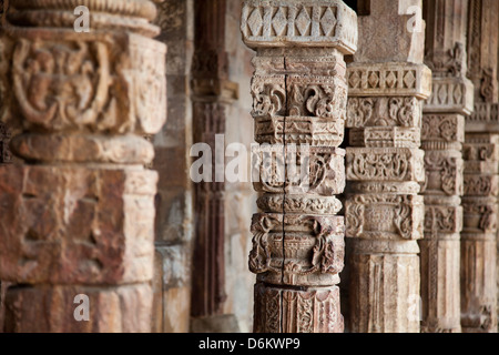 Dettaglio a Qutab Minar, Delhi, India Foto Stock