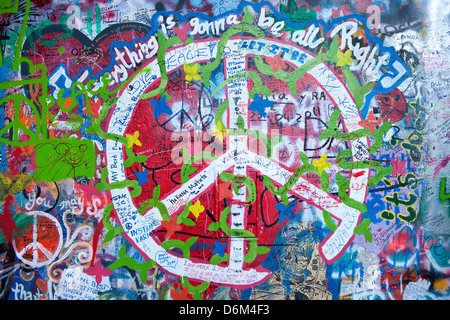 Muro di John Lennon, Praga Foto Stock