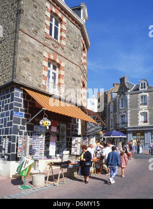 Rue Levavasseur, Calais, Pas de Calais Nord-Pas-de-Calais, Francia Foto Stock
