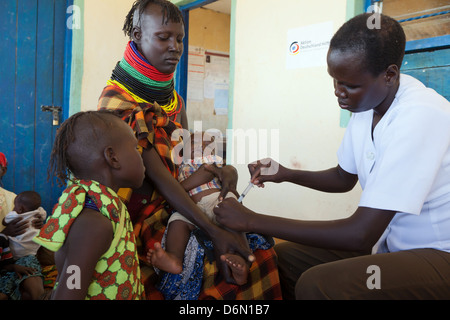 Lodwar, Kenya, campagna di vaccinazione nel mondo visione centro salute Foto Stock