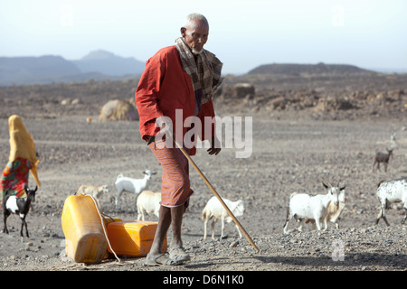 Guyan, Etiopia, distribuzione idrica nel villaggio di Guyan dalla Islamic Relief Foto Stock