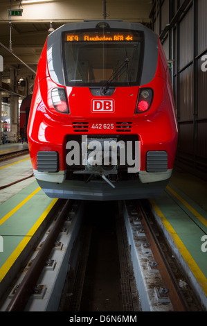Berlino, Germania, la presentazione dei nuovi talenti 2 treni di Deutsche Bahn Foto Stock