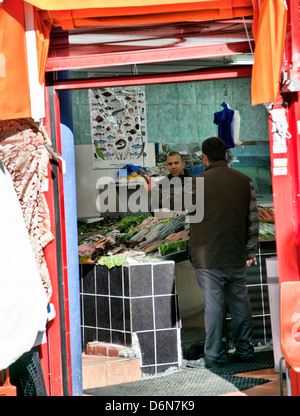 Brixton Market Butcher Shop on Electric Avenue a Brixton - London REGNO UNITO Foto Stock