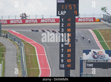 Austin, Texas, Stati Uniti d'America. Xxi Aprile, 2013. Inizio della MotoGP3 presso il Red Bull Grand Prix delle Americhe, MotoGP. Austin, Texas. Foto Stock