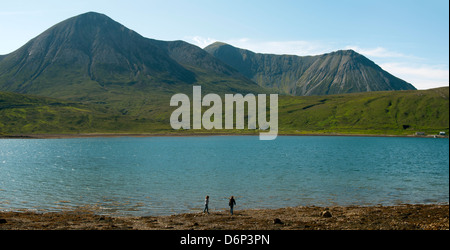 Beinn Dearg Mhor e Glamaig nella Red Cuillin Hills, sopra Loch Ainort, Isola di Skye, Scotland, Regno Unito Foto Stock