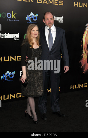 Auther della fame giochi, Suzanne Collins prima mondiale di "FAME GAMES" tenutasi presso il Nokia Theatre di Los Angeles Live - Arrivi Los Foto Stock