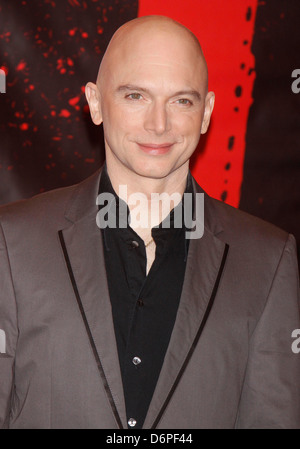 Michael Cerveris conferenza stampa dopo la prima performance di anteprima del musical di Broadway 'Evita' al Marquis Theatre. Foto Stock