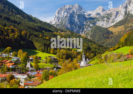 Vista di Ramsau in autunno, vicino a Berchtesgaden, Baviera, Germania, Europa Foto Stock