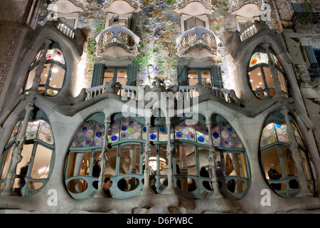 Casa Batllo da Antoni Gaudi architetto, Barcellona, Spagna Foto Stock