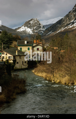 Tarascon sur Ariège, inverno, Pirenei francesi, Francia Foto Stock