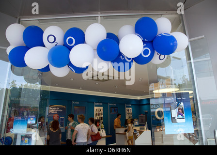 Berlino, Germania, l operatore di telefonia mobile O2 Store Foto Stock