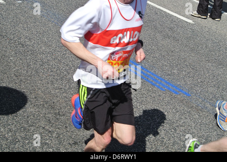 Maratona di Londra guide, contrassegni blu Foto Stock