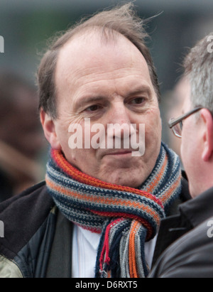 05/04/2012. London, Regno Unito Gruppo del Partito europeo dei liberali democratici MP Simon Hughes City Hall di Londra. Foto Stock