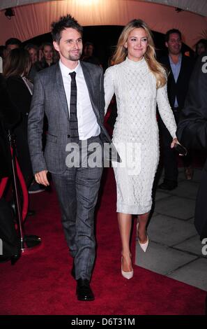 New York, Stati Uniti d'America. Il 22 aprile, 2013. Matt Bellamy Kate Hudson presso gli arrivi per il fondamentalista riluttante Premiere al Tribeca Film Festival 2013, Tribeca Performing Arts Center (BMCC TPAC), New York, NY Aprile 22, 2013. Foto di: Gregorio T. Binuya/Everett raccolta/Alamy Live News Foto Stock